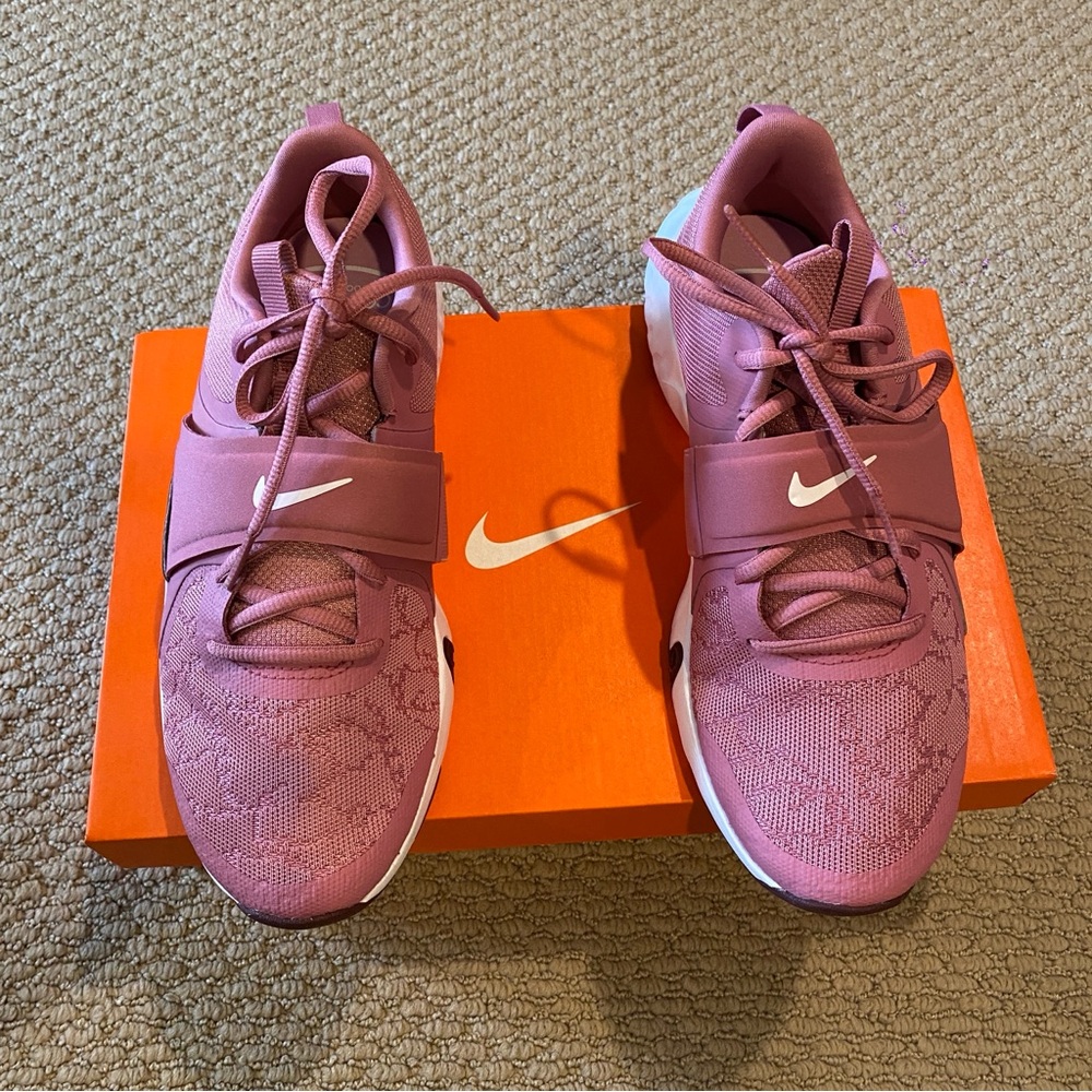 Nike Women’s Renew In-Season TR 12 Pink Desert Berry Size 8 New with Box